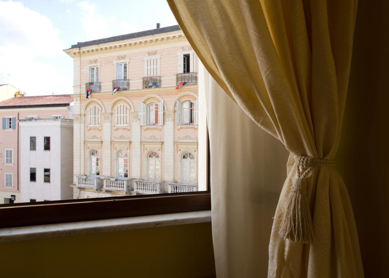 Piazza Azuni 18 Guest House Sassari Exteriér fotografie