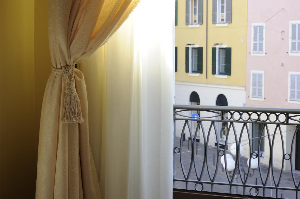 Piazza Azuni 18 Guest House Sassari Exteriér fotografie