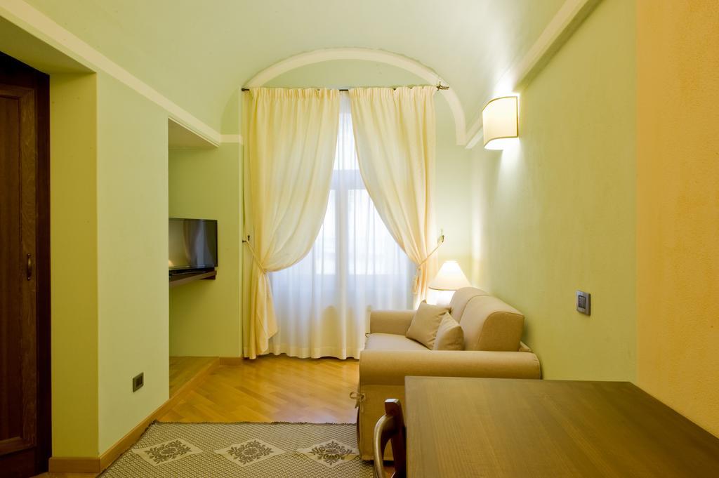 Piazza Azuni 18 Guest House Sassari Pokoj fotografie